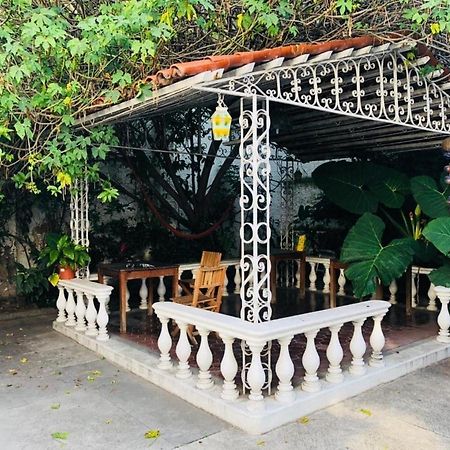 מלון גואדלחארה Casa Alsacia מראה חיצוני תמונה