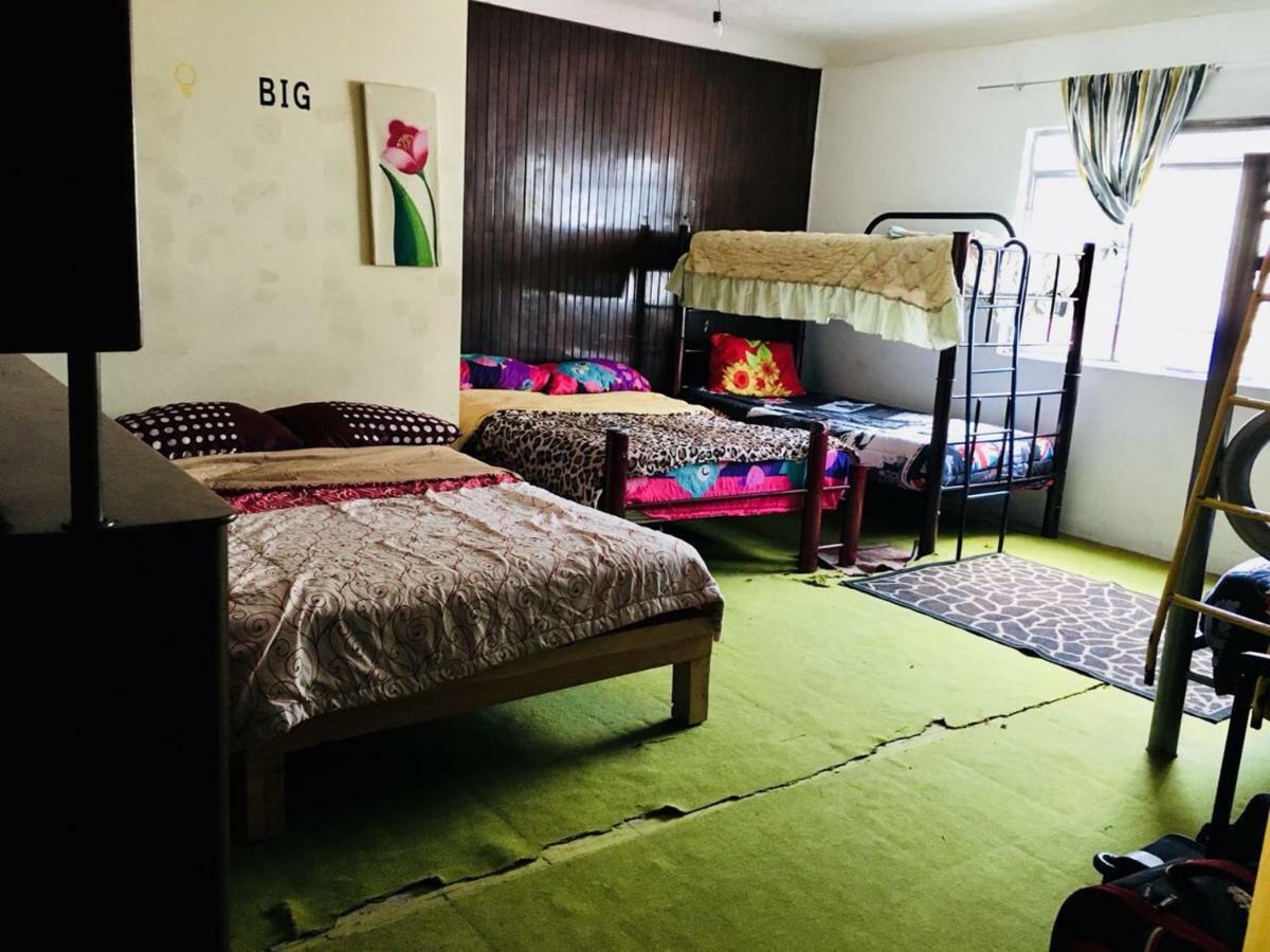 מלון גואדלחארה Casa Alsacia מראה חיצוני תמונה